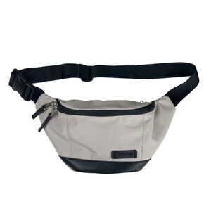 Paperclip Wolfpack Belt Bag